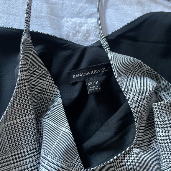 BANANA REPUBLIC BLOUSE - Picture 3 of 3